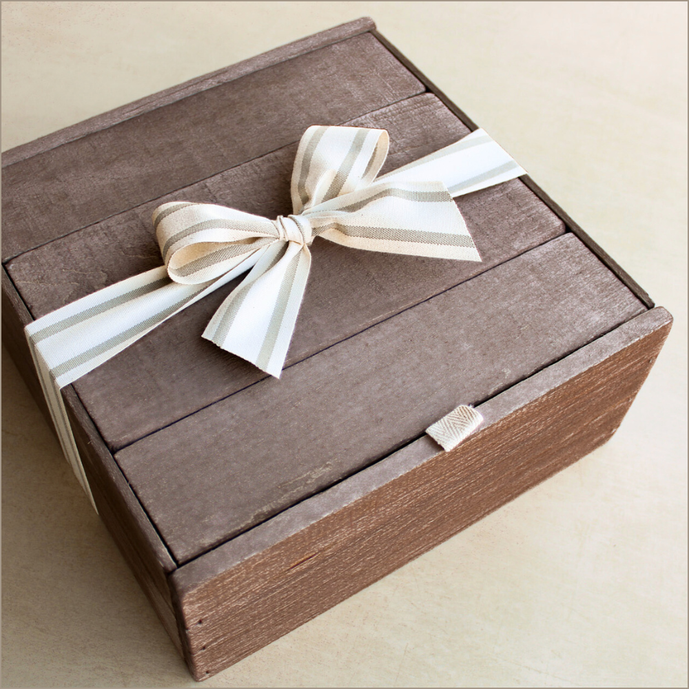 Stained Keepsake Gift Box (no engraving)